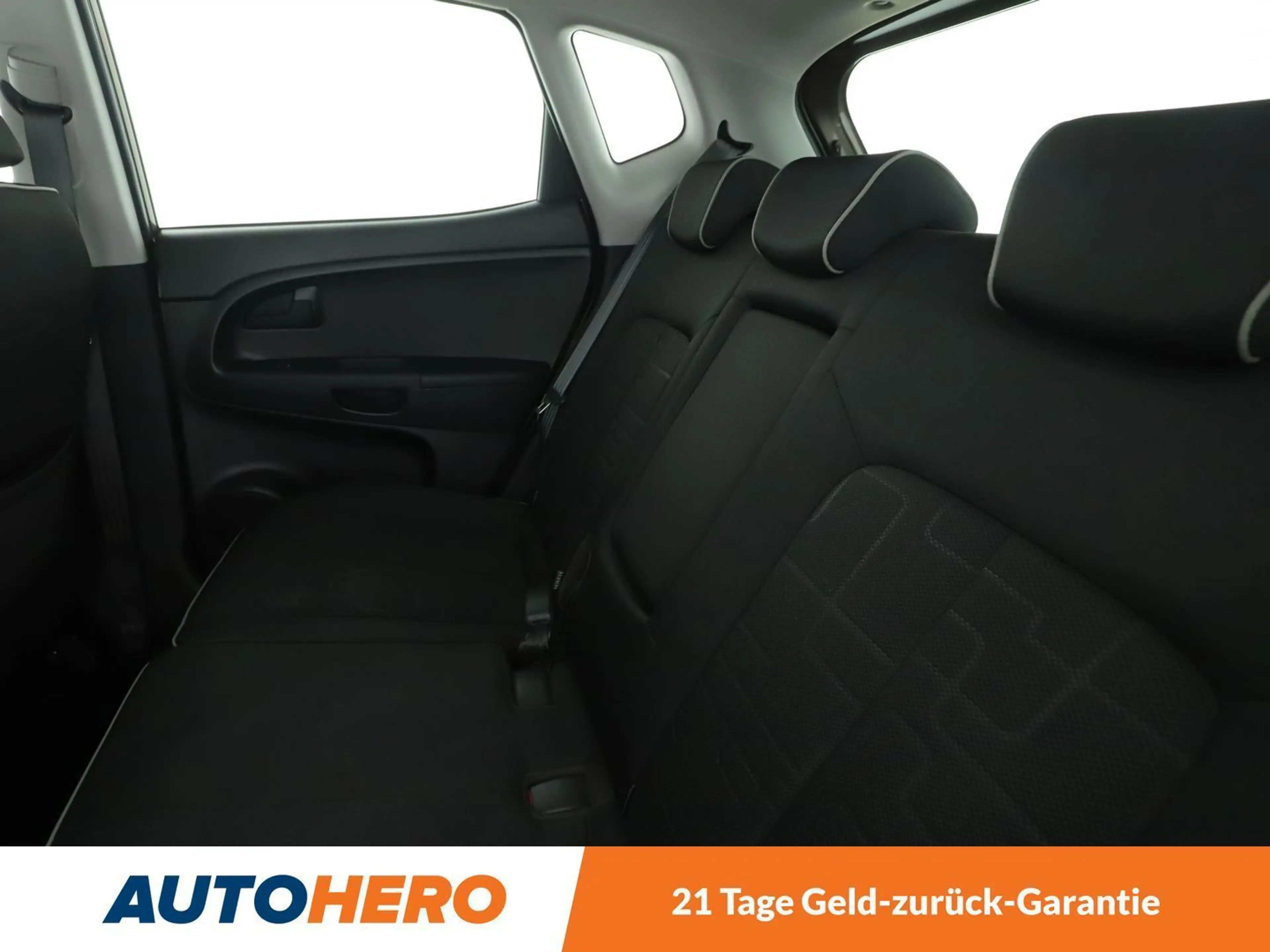 Kia Venga 1.6 Dream Team*NAVI*PDC*SHZ*AHK*ALU*KLIMA* — photo 14