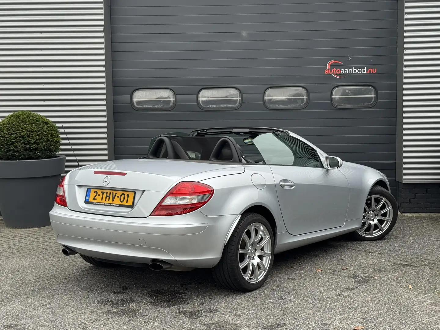 Mercedes-Benz SLK 200 K. | Lederen Bekleding | Lichtmetalen Velgen | Xen Gris - 2