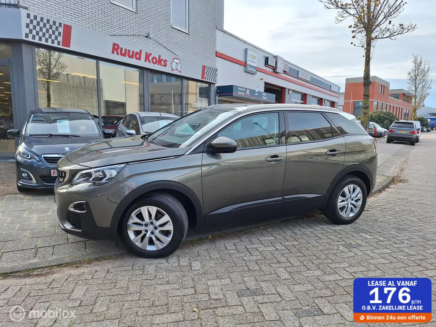 Peugeot 3008 1.2 PURETECH BLUE LEASE EXECUTIVE / Carplay / Gris - 1