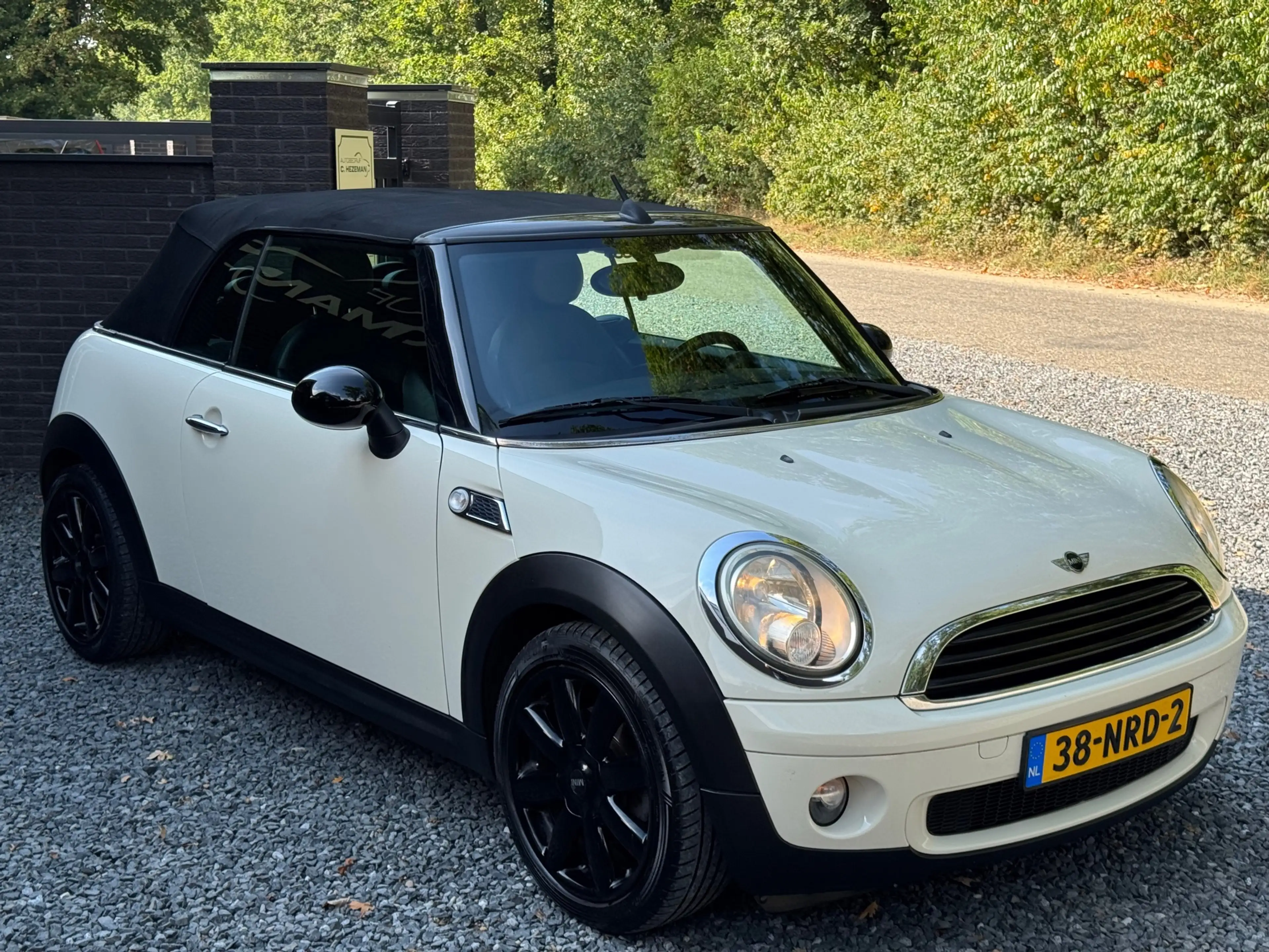 MINI One Cabrio 1.6 Anniversary Leder zwarte velgen — photo 4