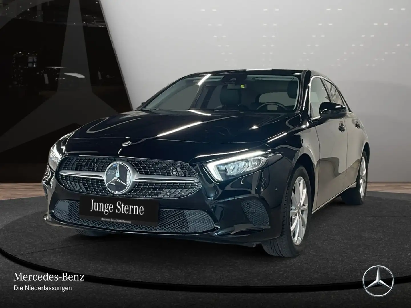Mercedes-Benz A 250 e PROGRESSIVE+LED+KAMERA+8G Schwarz - 2