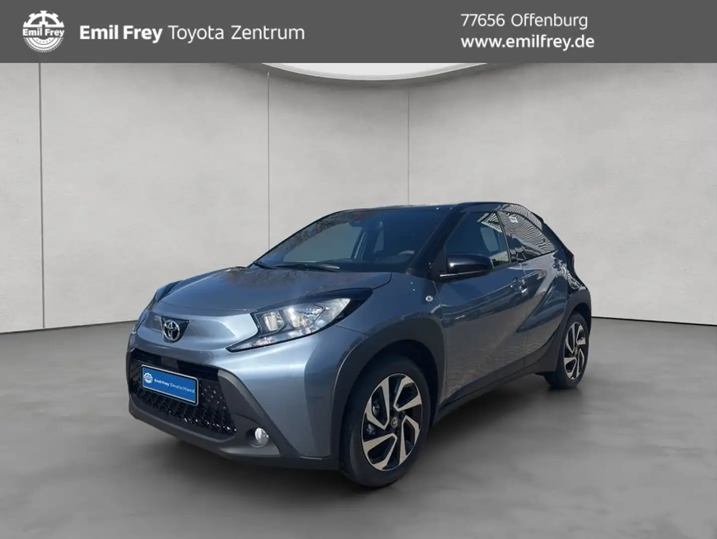 Toyota Aygo X X Teamplayer 5-türig Gris - 1