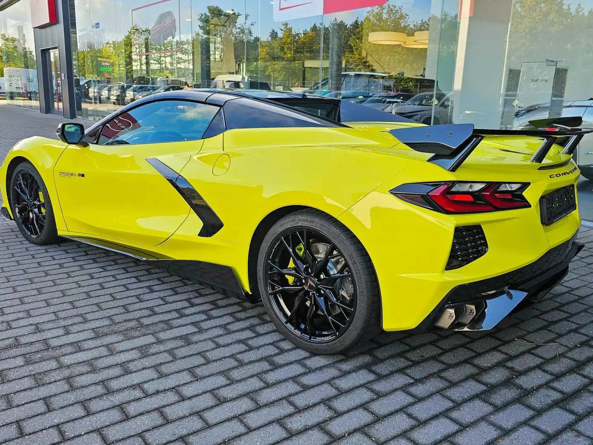 Chevrolet Corvette 6.2 V8 2023 노랑 사진 3