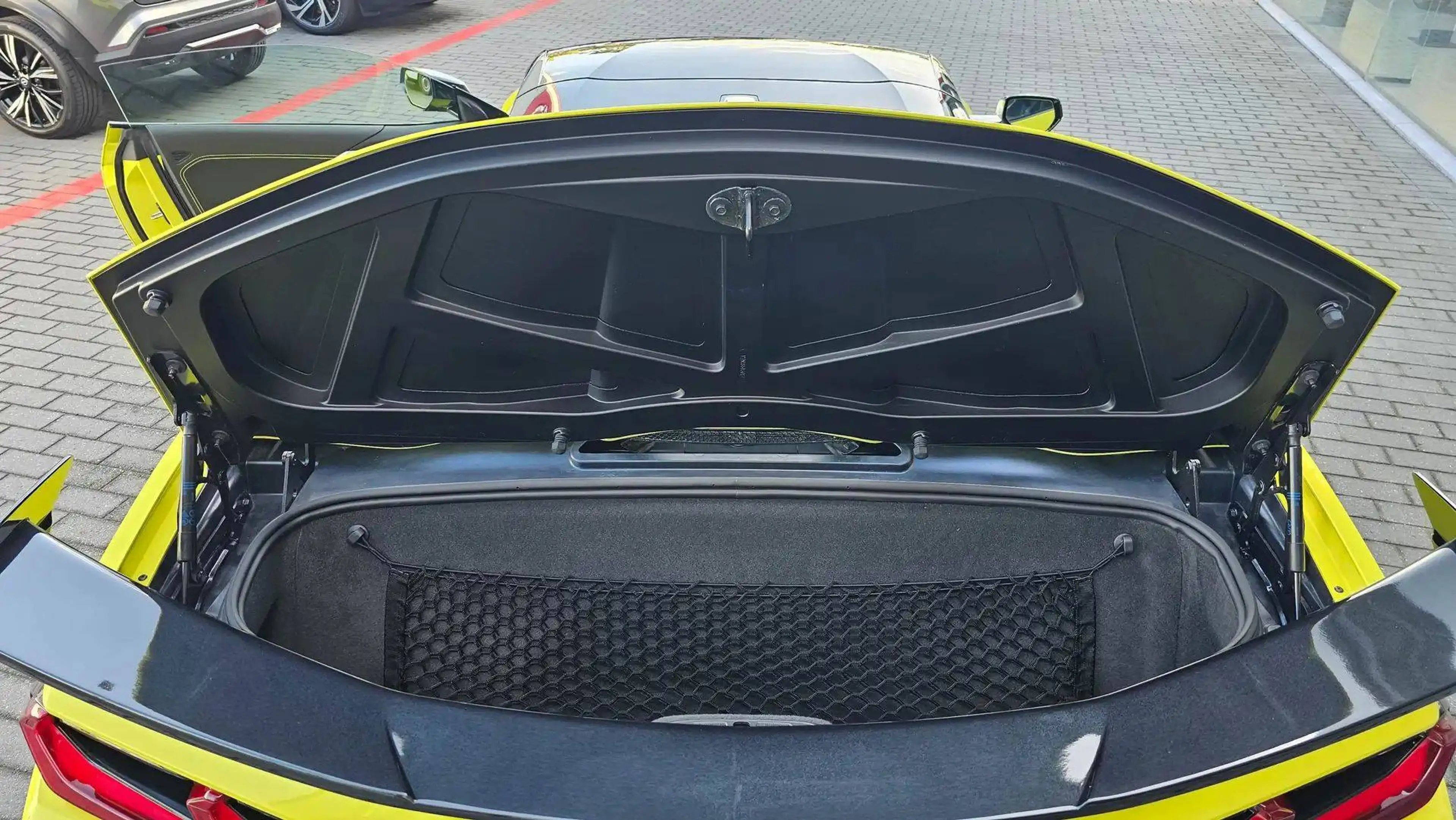 Chevrolet Corvette C8 Stingray cabriolet/convertible — photo 14