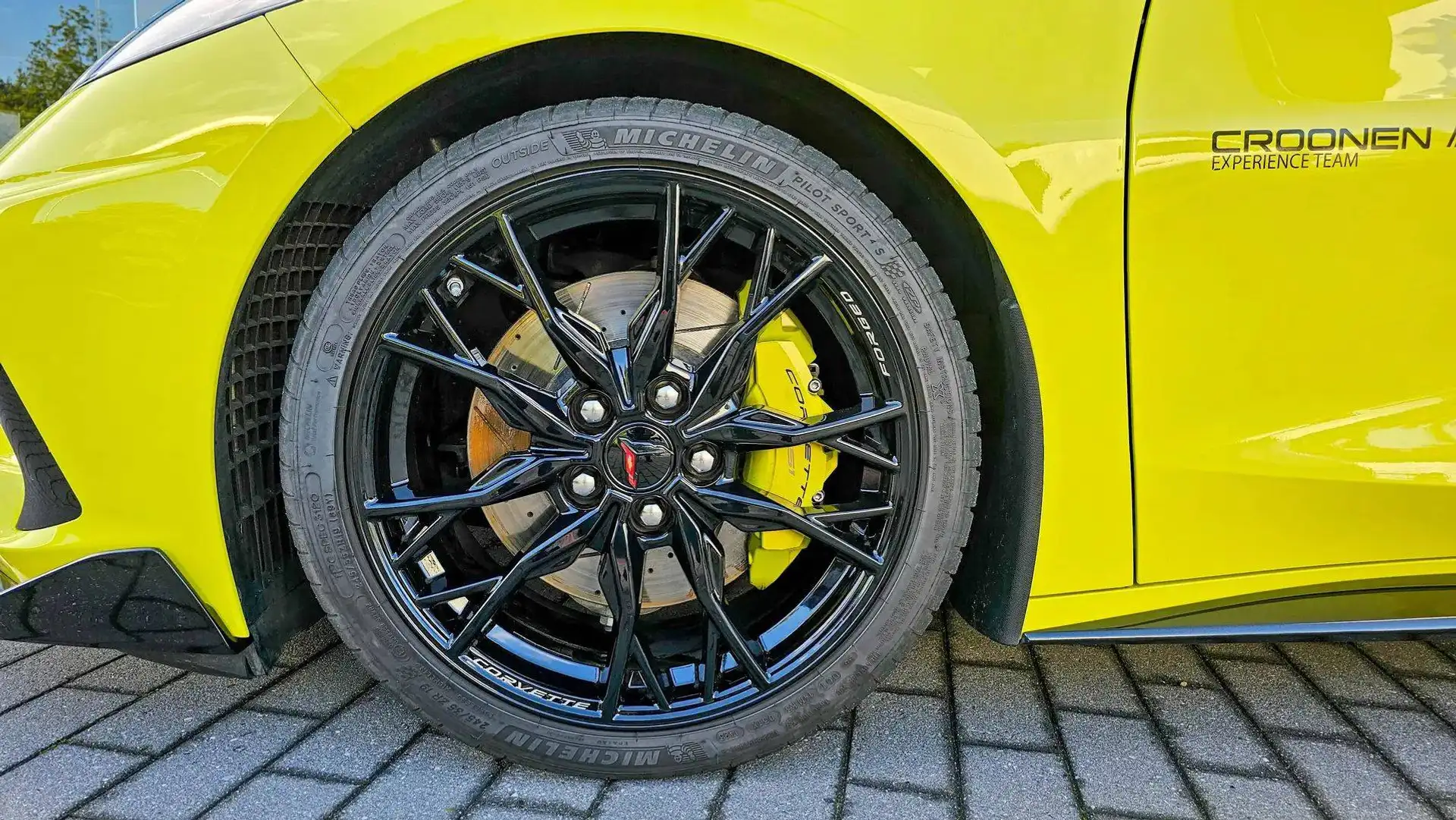 Chevrolet Corvette 6.2 V8 2023 노랑 사진 4