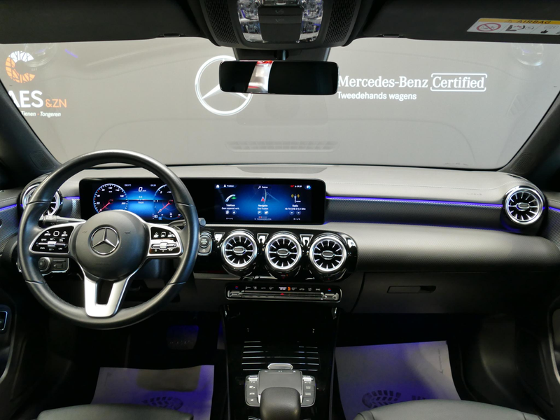 Mercedes-Benz CLA 180 180d Luxury Line - DOS 8917 — photo 12