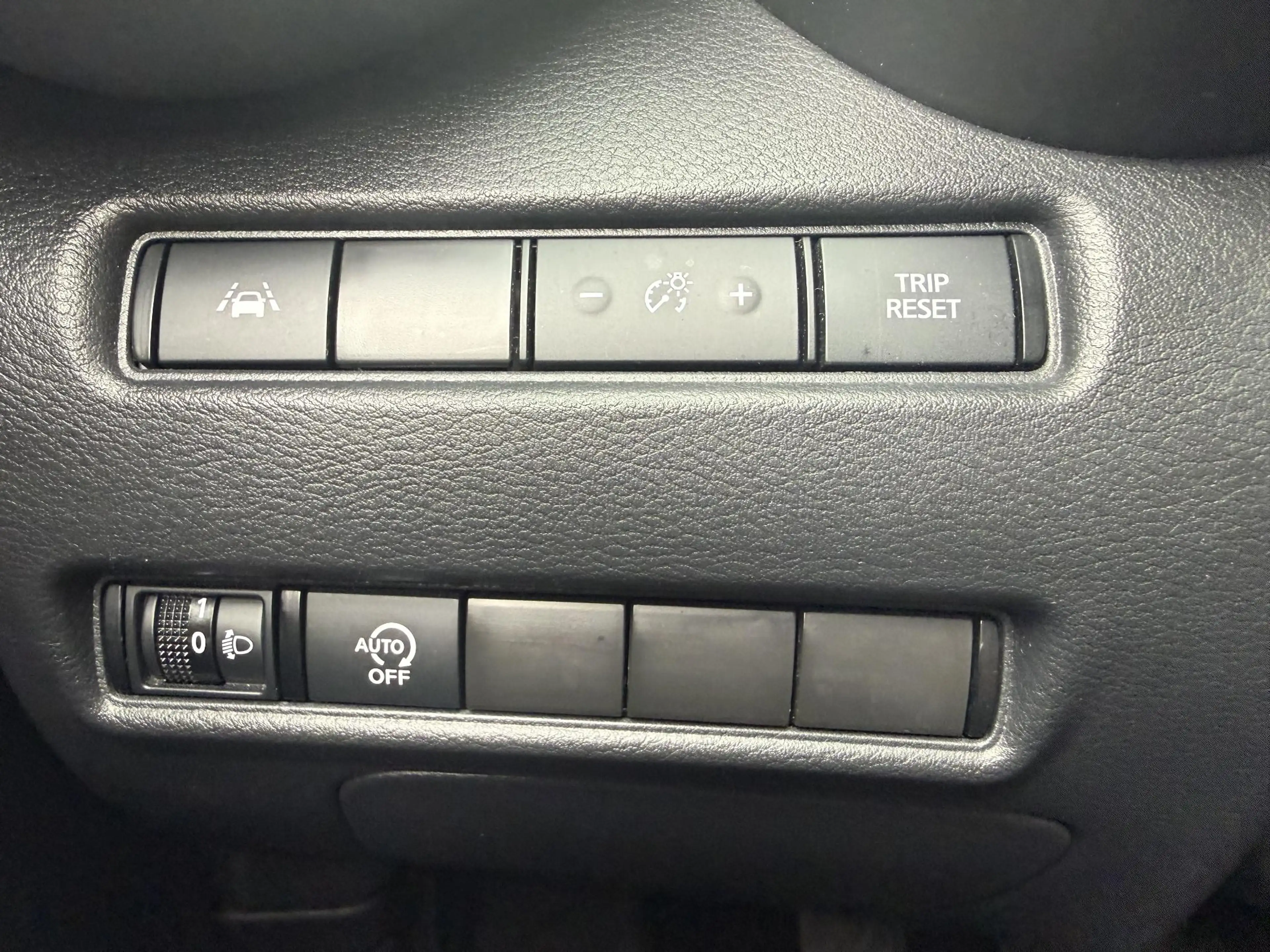 Nissan Juke 1.0 DIG-T N-Connecta *Navigatie & Cruise Control* — photo 15