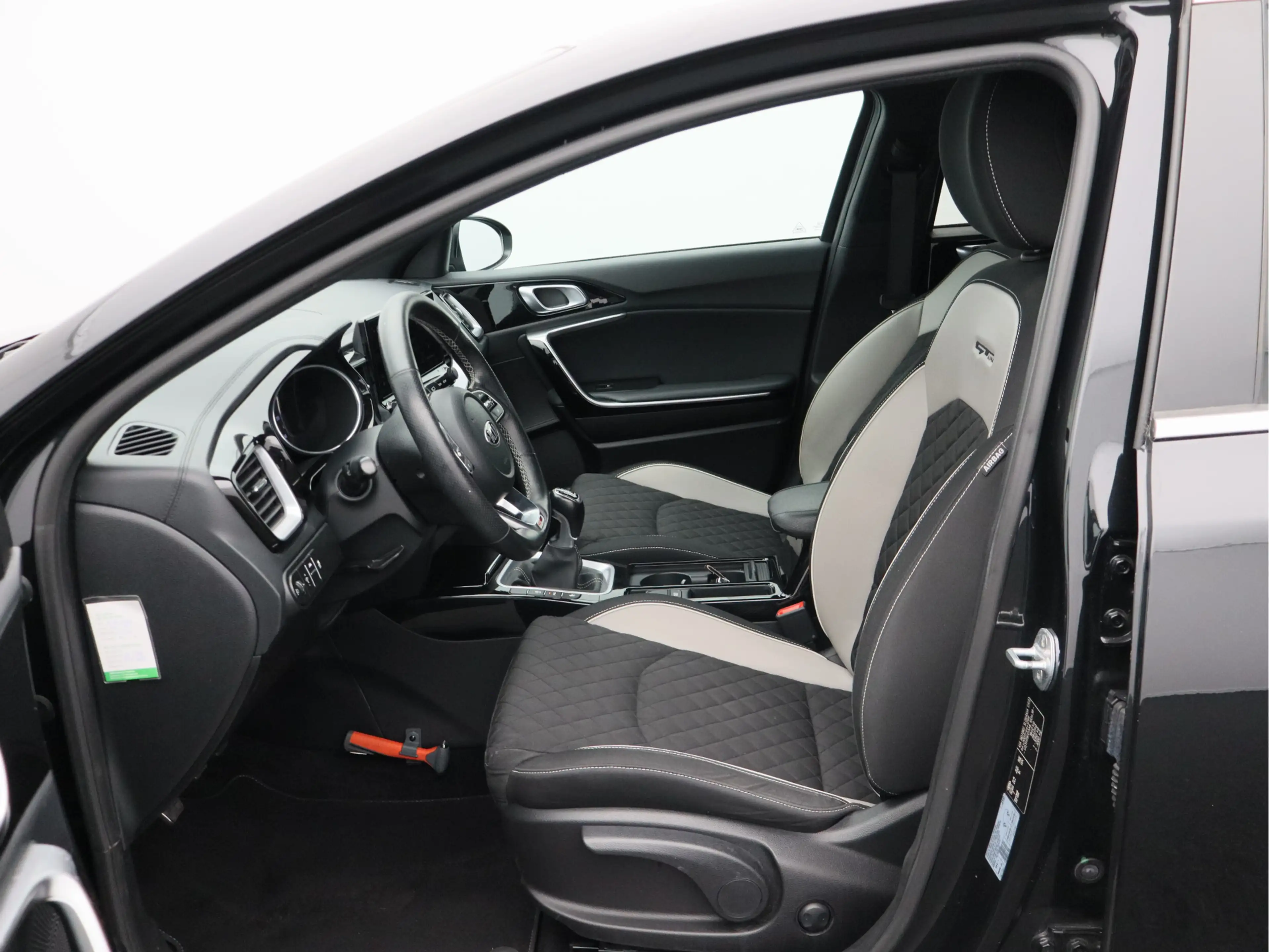 Kia Ceed SW / cee'd SW Sportswagon 1.0 T-GDi GT-Line Business Edition/ la — photo 9