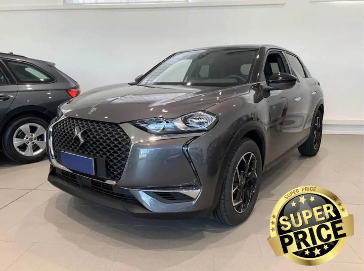 DS Automobiles DS 3 Crossback BlueHDi 130 aut. So Chic Grigio - 1