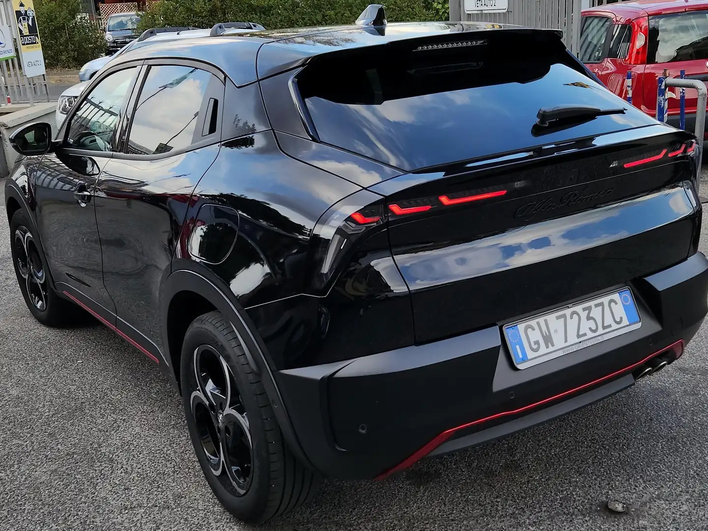 Alfa Romeo Junior Junior 1.2 ibrida Speciale 145cv edct6 PRONTA CONS Nero - 2