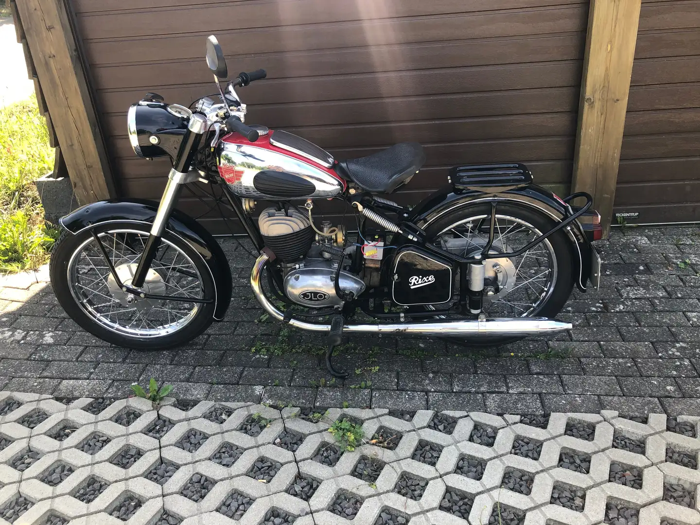 Rixe R200 Schwarz - 1