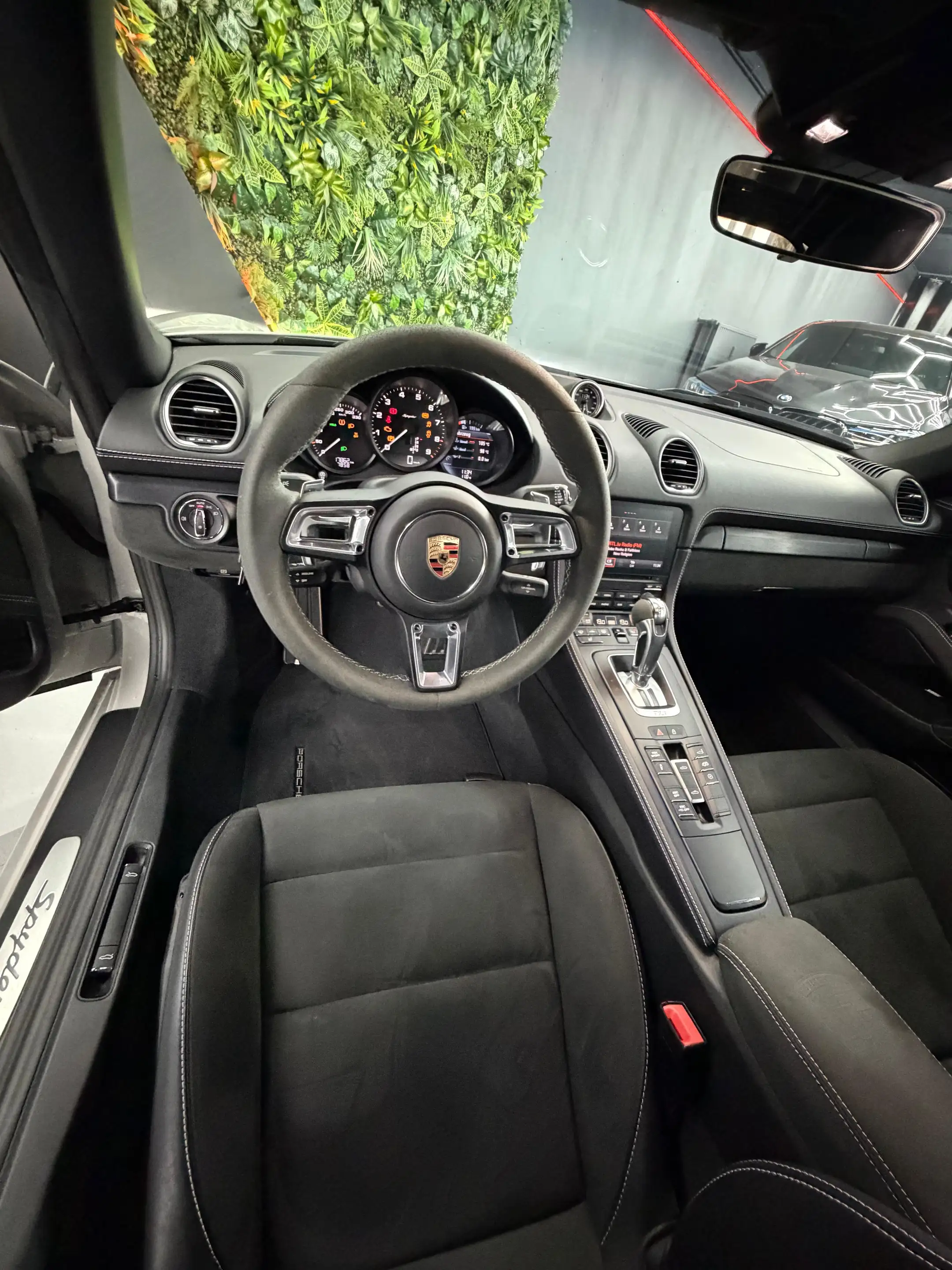 Porsche Boxster 718 Spyder PDK  Kreide Bose PASM Porsche Approved — photo 10