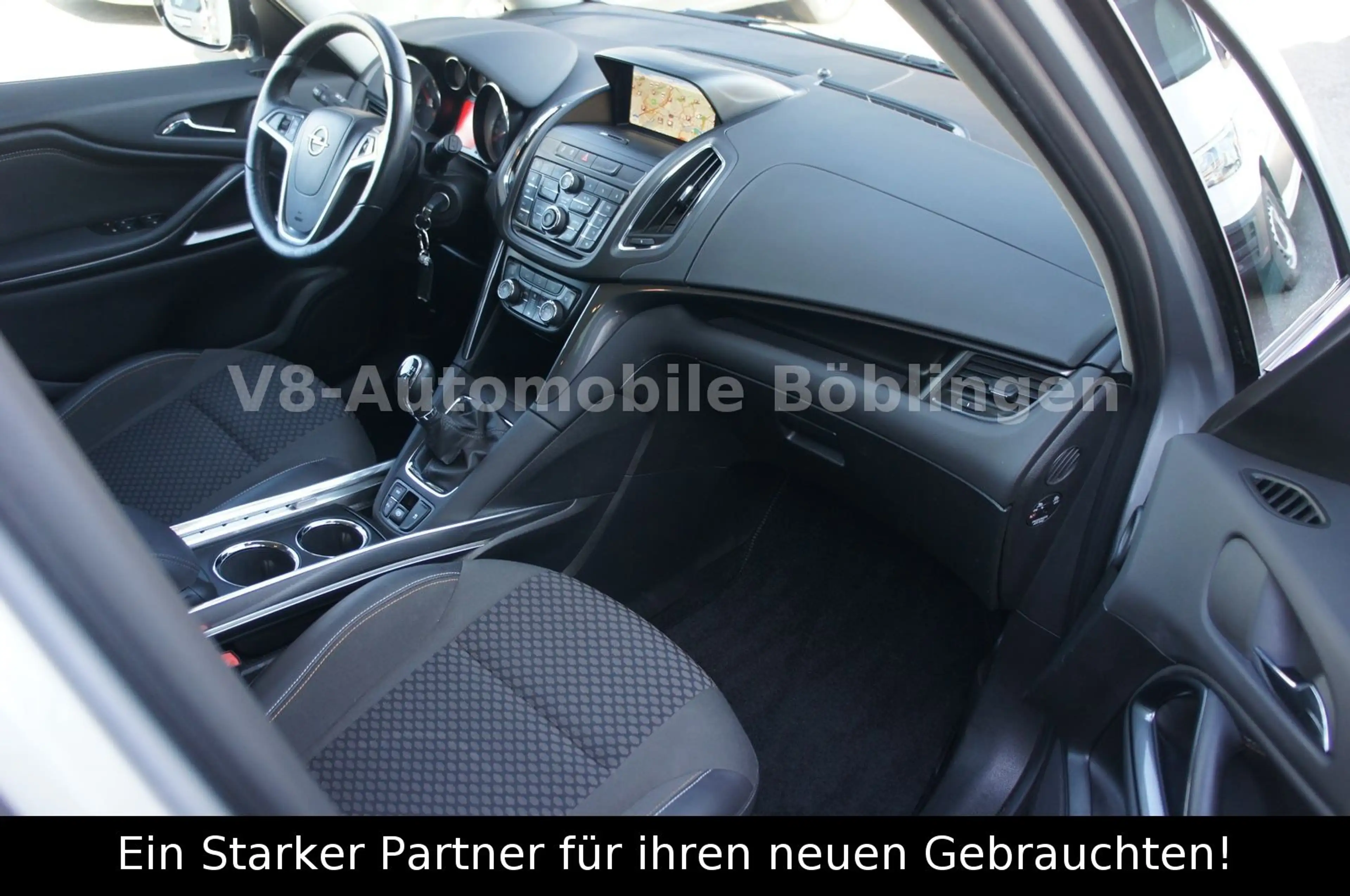 Opel Zafira C Tourer*NAV*XEN*7 SITZER*AHK — photo 11