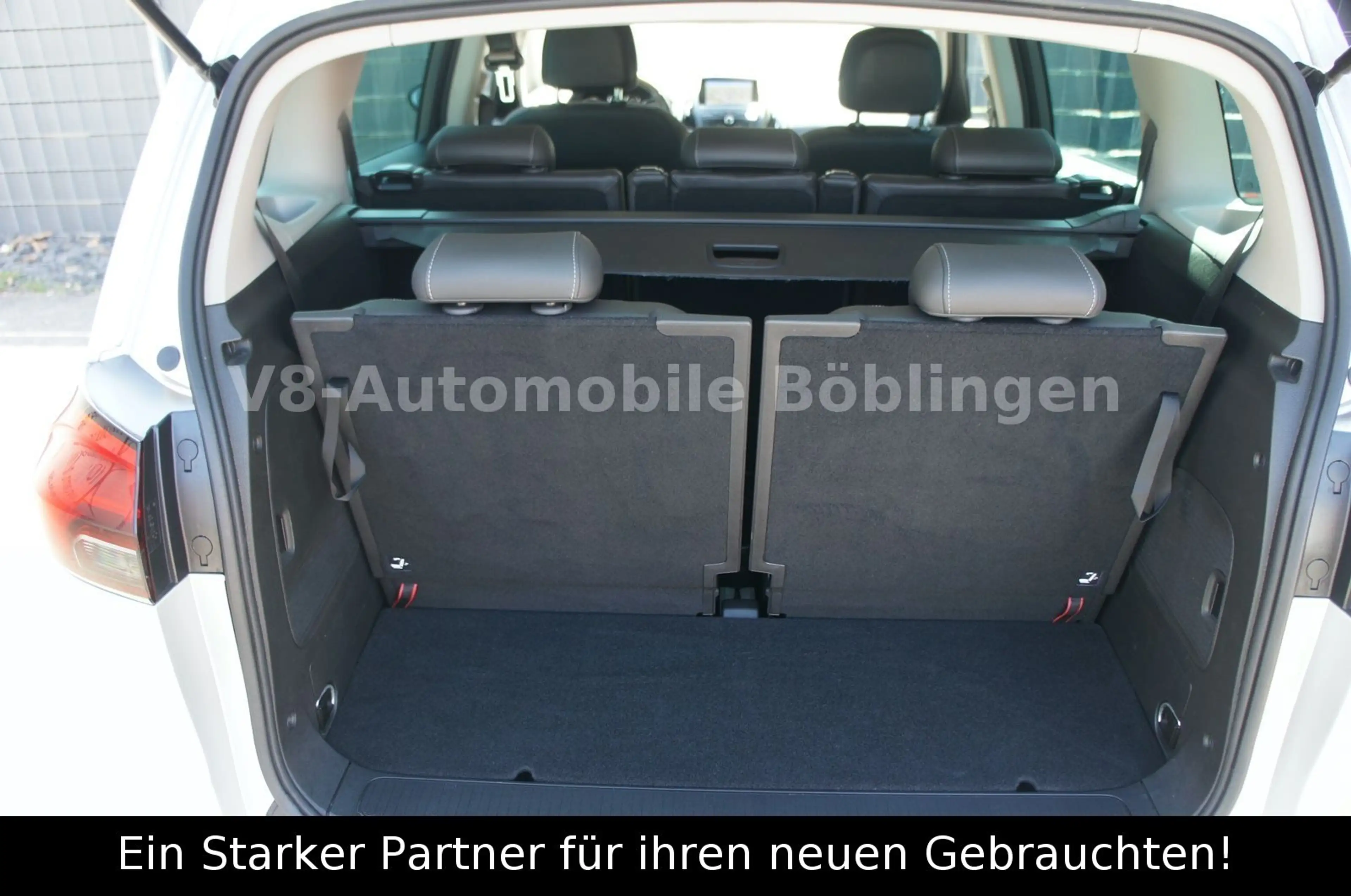 Opel Zafira C Tourer*NAV*XEN*7 SITZER*AHK — photo 7