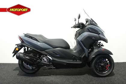 Yamaha TriCity 300