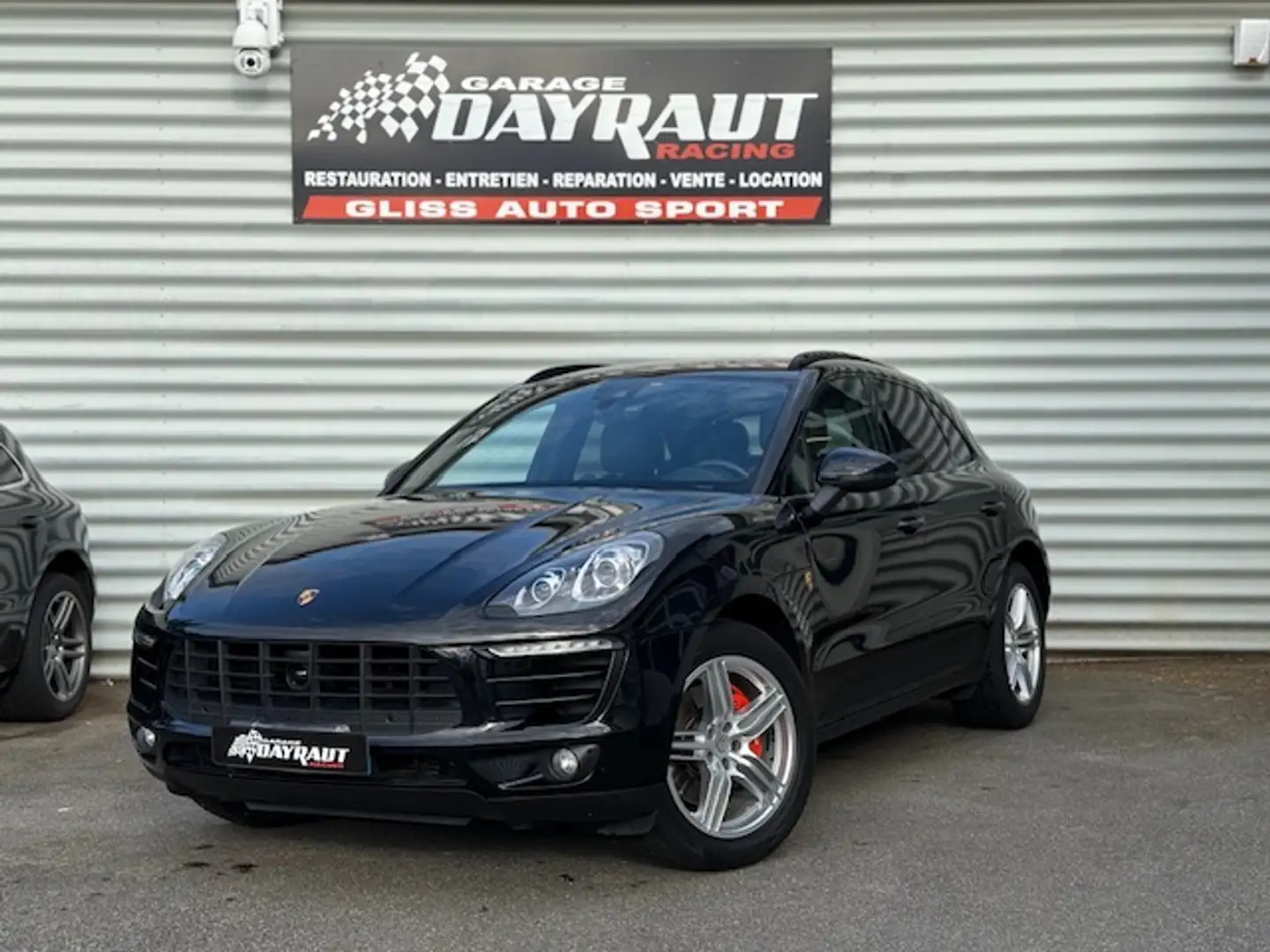 Porsche Macan S 3.0 V6 DIESEL PACK SPORT+/CHRONO/ATTELAGE/TOIT O Czarny - 1