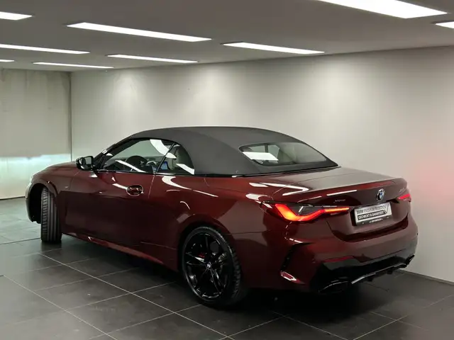BMW 4 Series view 3