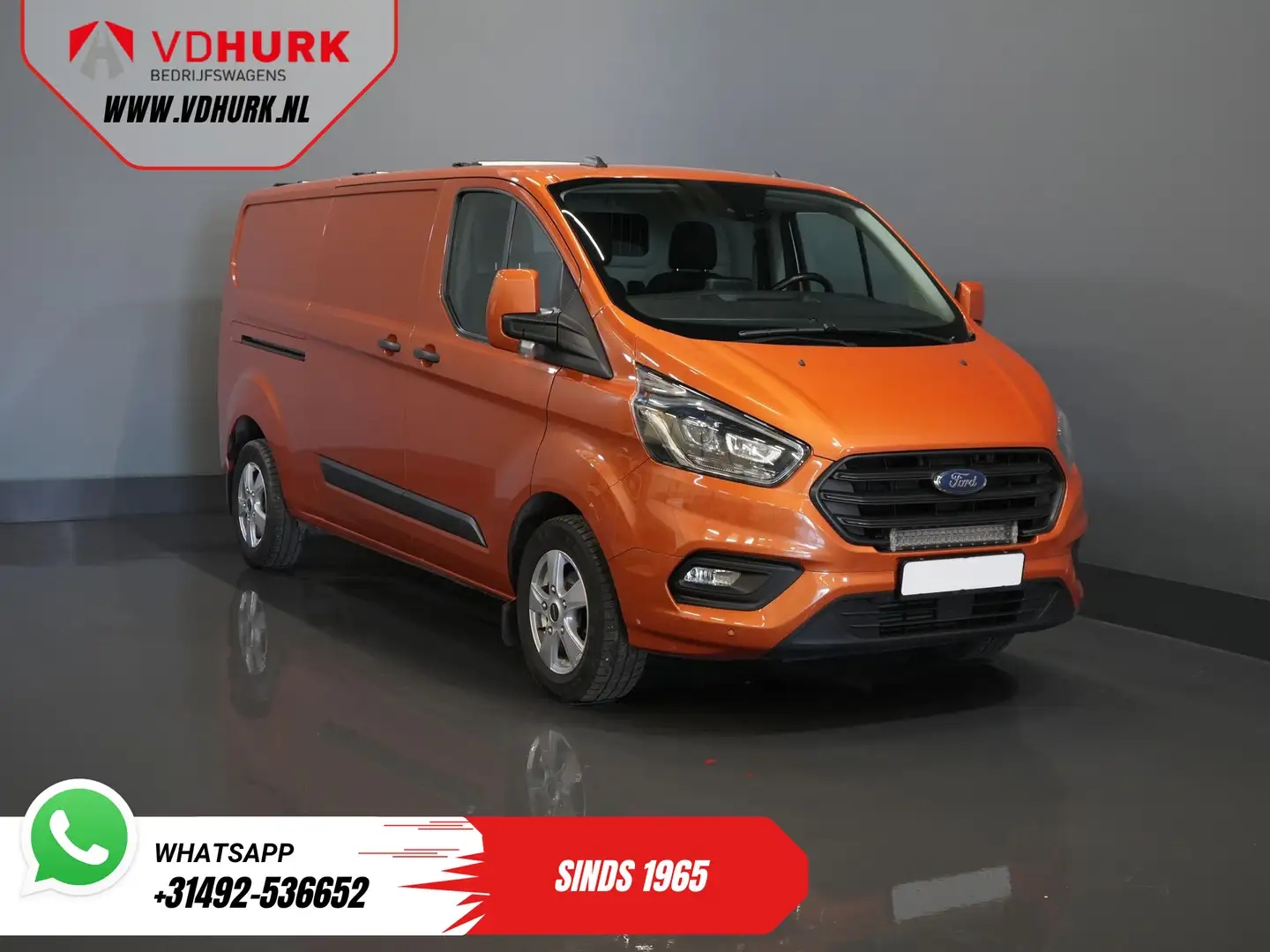 Ford Transit Custom 300 2.0 TDCI 130 pk Aut. L2 Limited BPM VRIJ! Bi-X Oranje - 1
