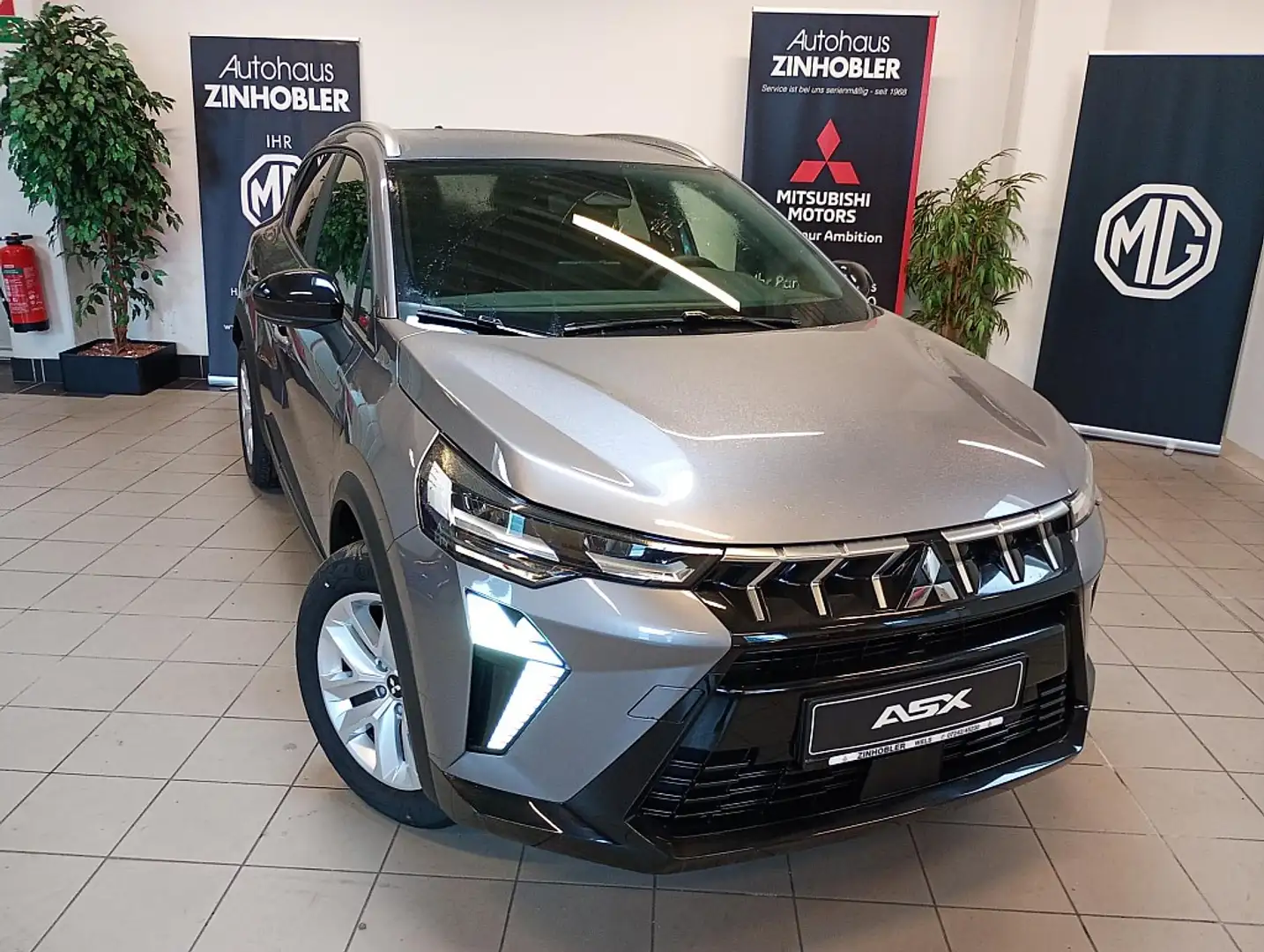 Mitsubishi ASX 1,0 MPI-T Invite Grau - 2