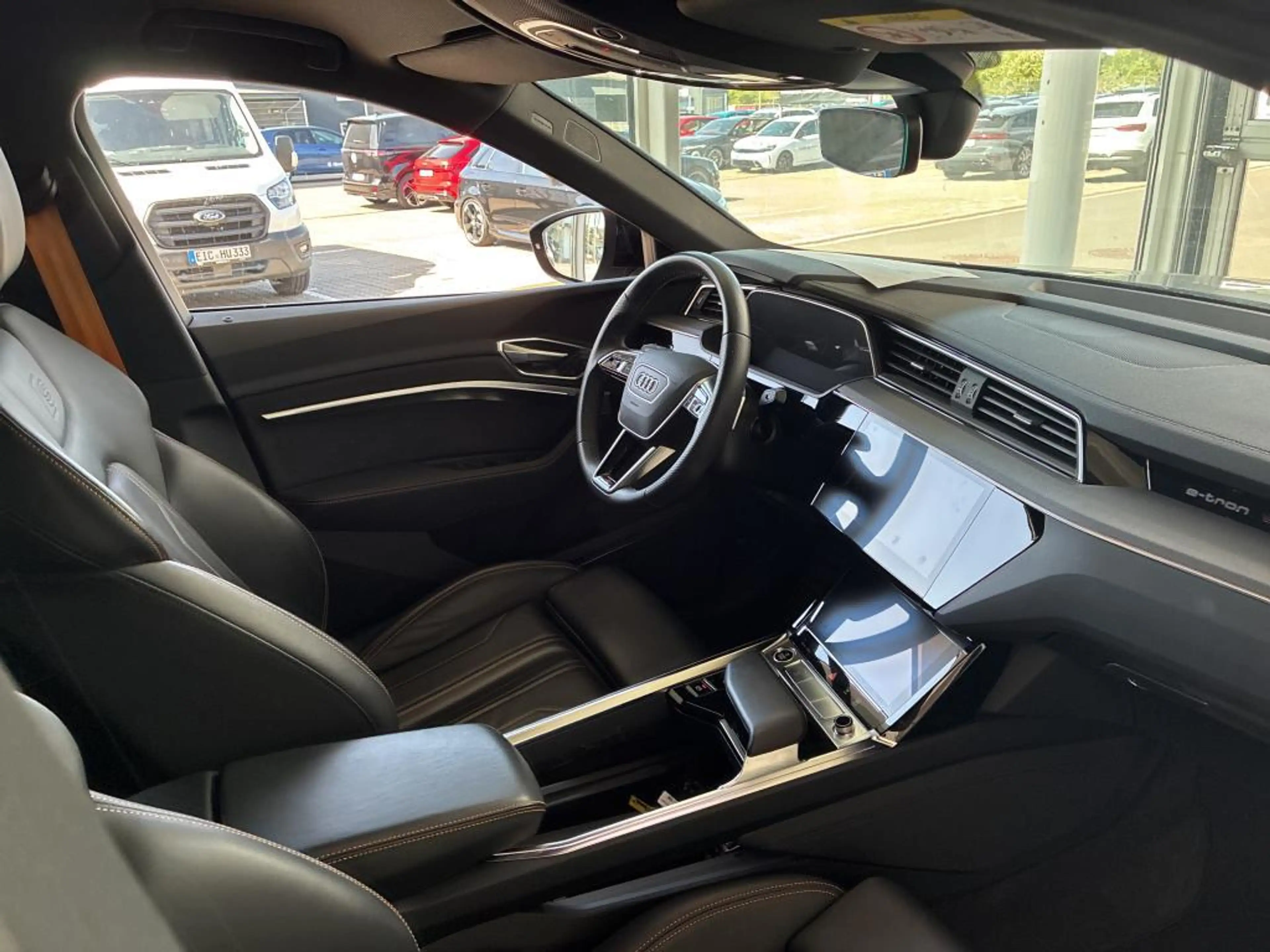 Audi e-tron Sportback 55 2x S line BLACK EDITION AHK — photo 9