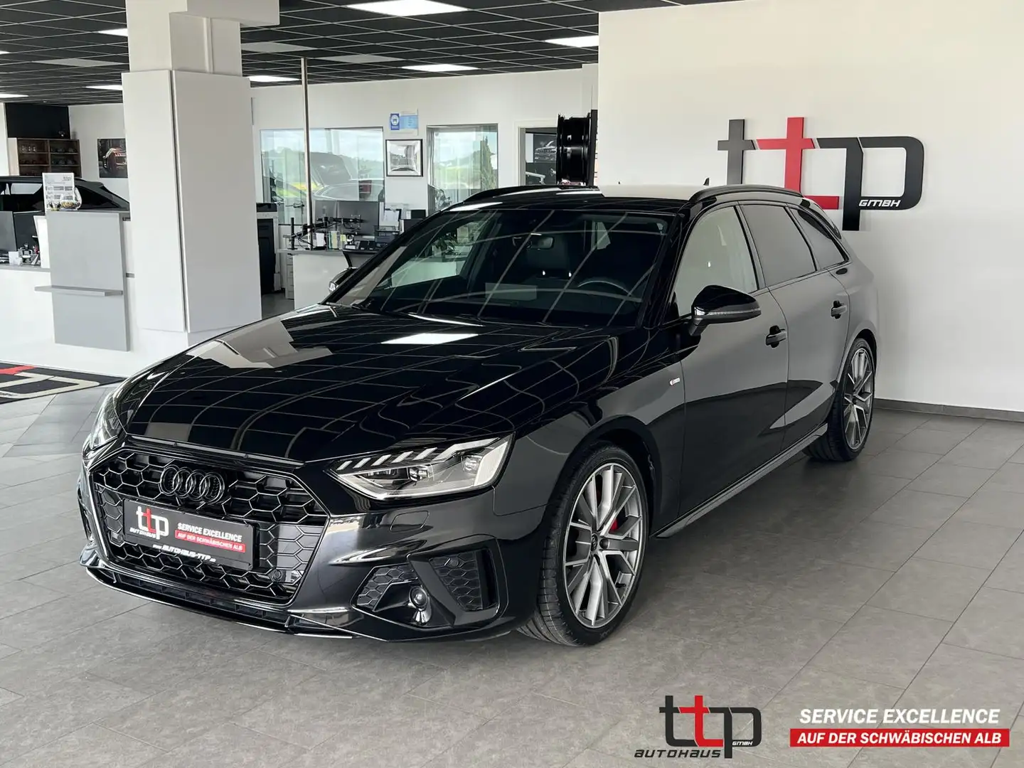 Audi A4 Avant 40 TFSI S-line MATRIX 19-Alu Ambiente-B Schwarz - 1