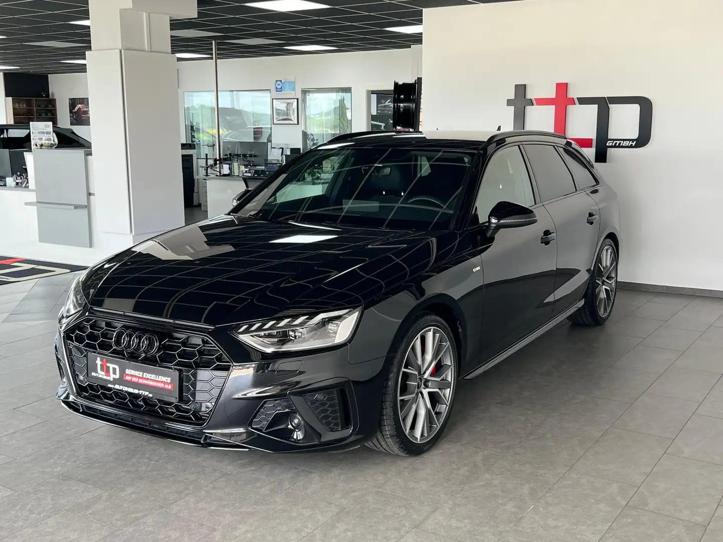 Audi A4 Avant 40 TFSI S-line MATRIX 19-Alu Ambiente-B Schwarz - 2