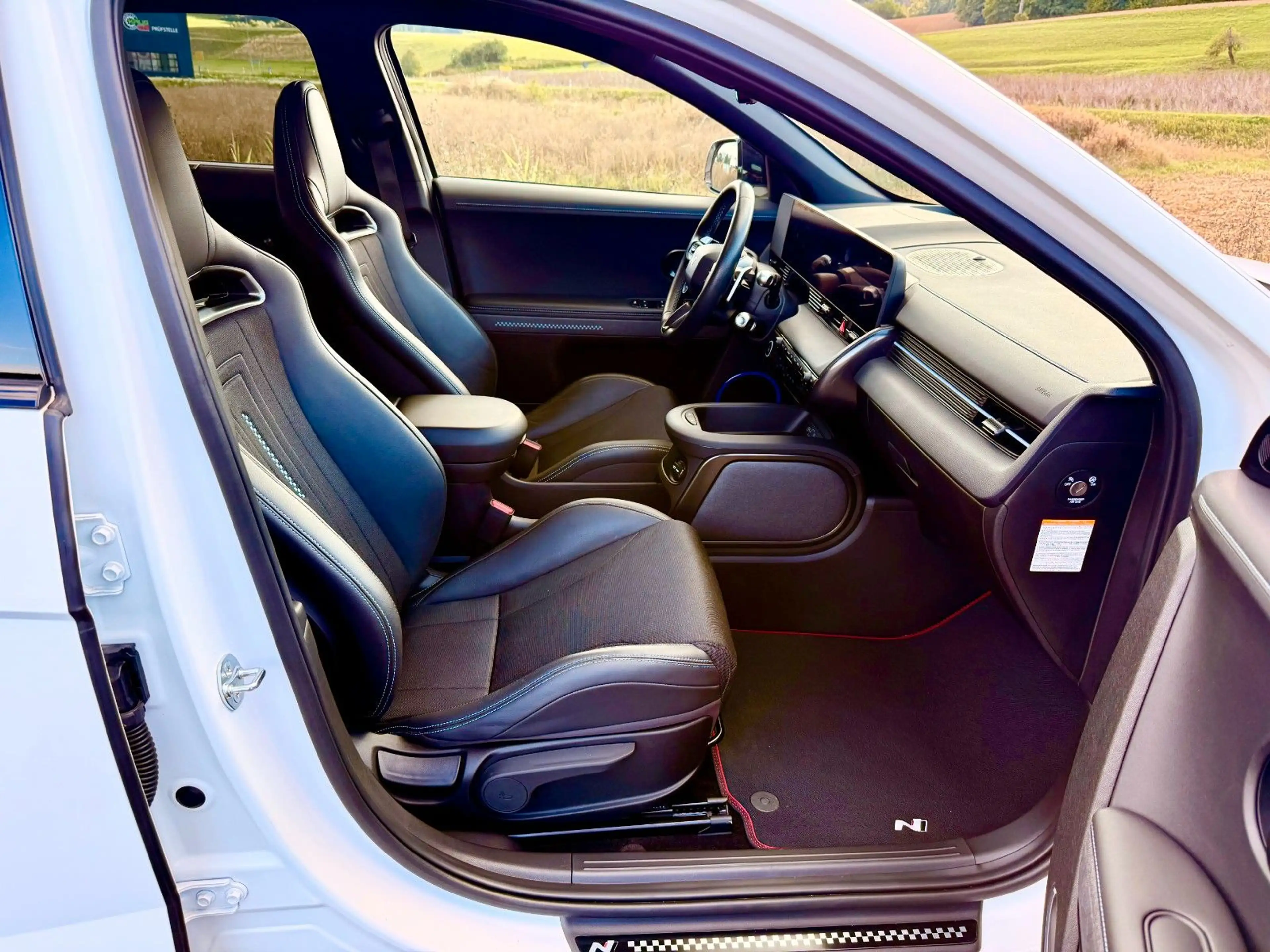 Hyundai IONIQ 5 N Elektro 4WD 650PS Sofort — photo 18