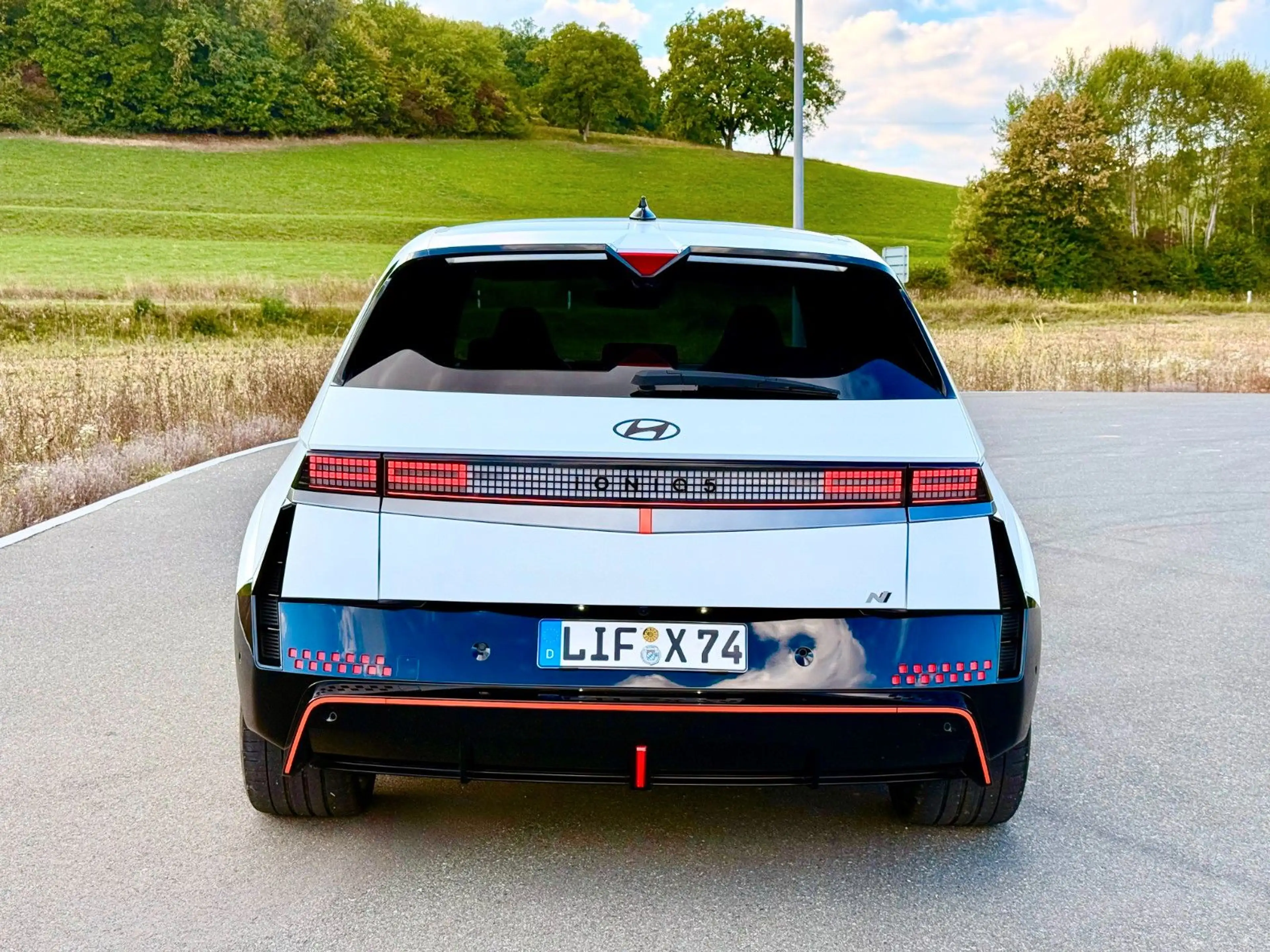 Hyundai IONIQ 5 N Elektro 4WD 650PS Sofort — photo 8
