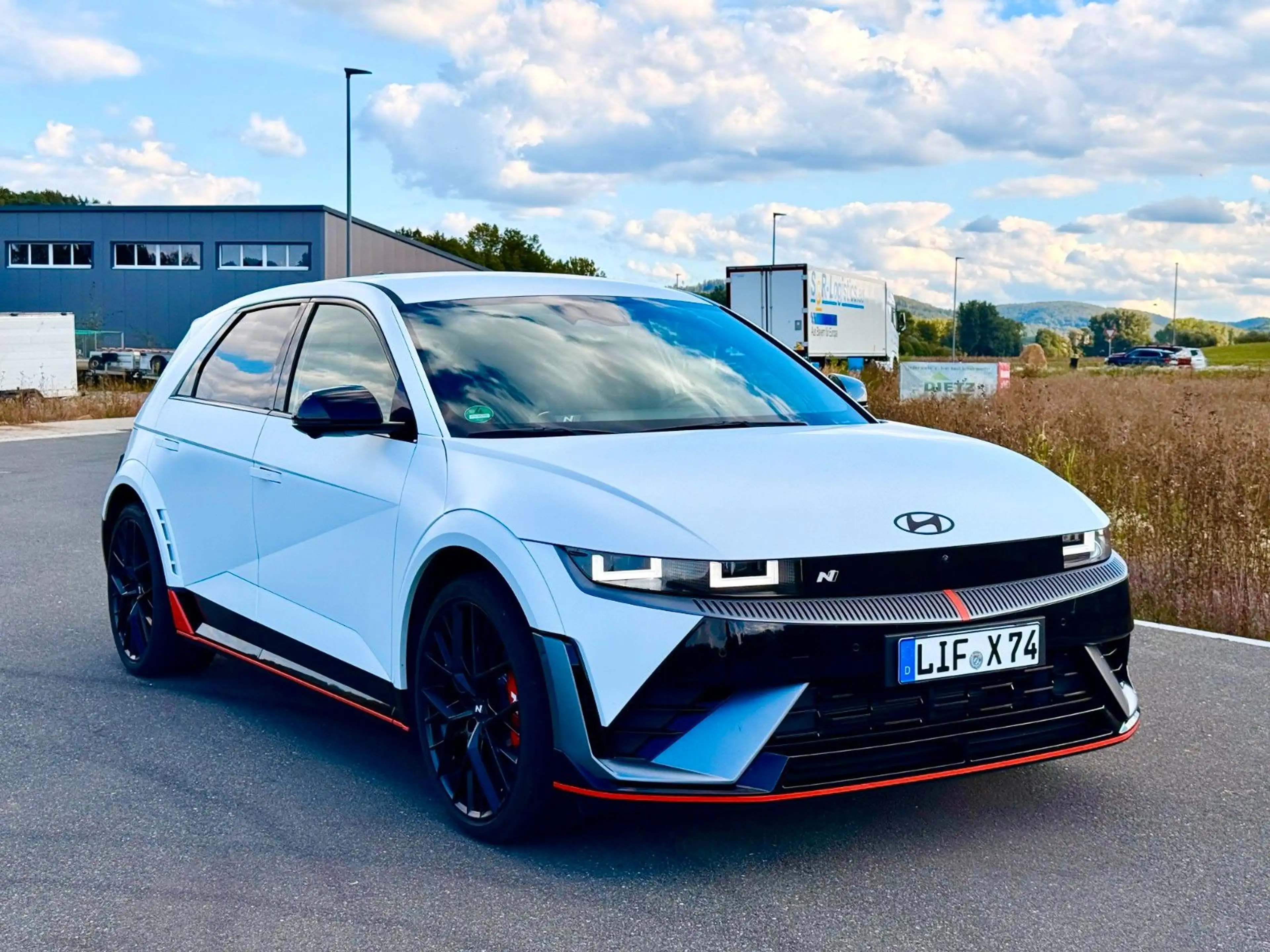 Hyundai IONIQ 5 N Elektro 4WD 650PS Sofort — photo 14