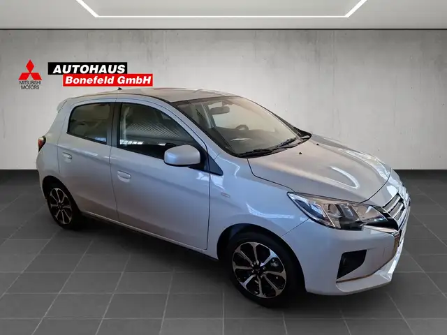 Mitsubishi Space Star Select+