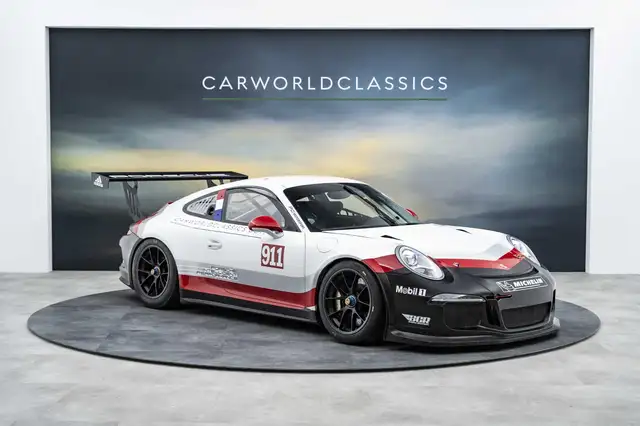 Porsche 991