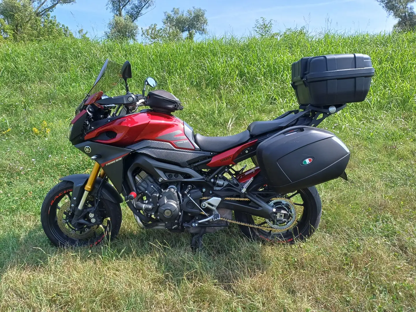 Yamaha Tracer 900 Rouge - 1