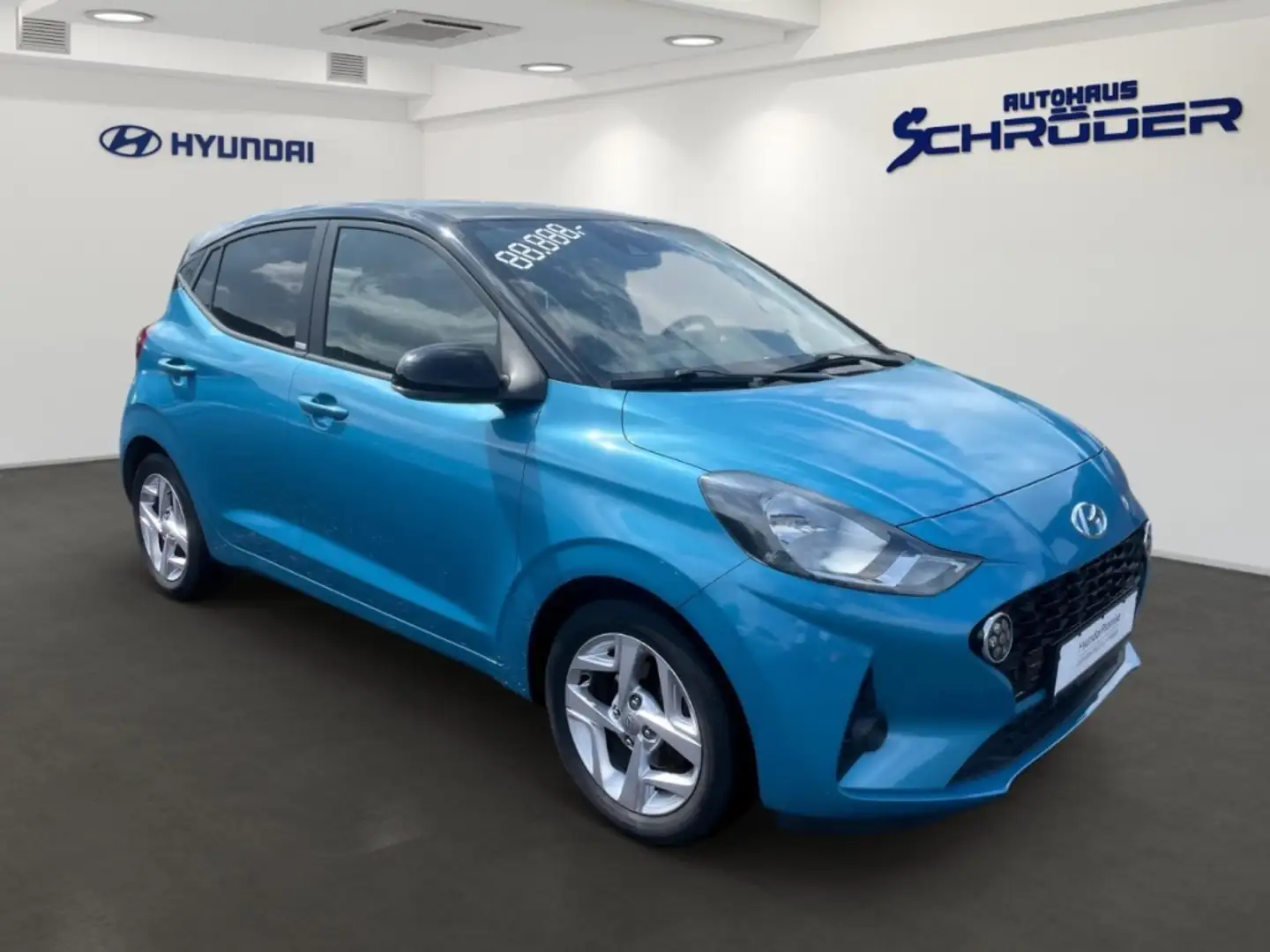 Hyundai i10 1.2 Intro Edition Navigation Rückfahrkamera Tempom Zwart - 2