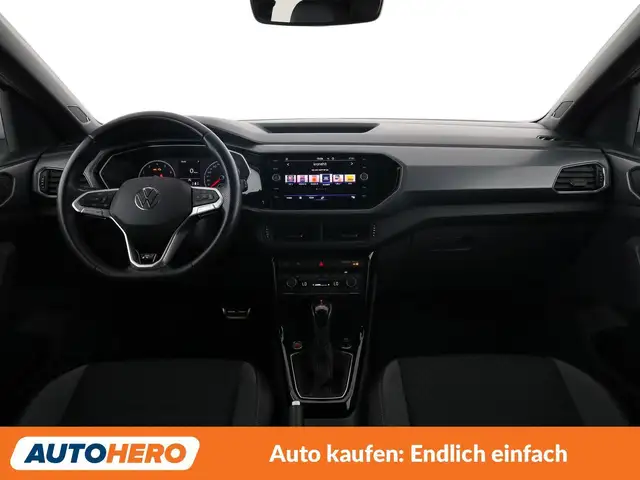Volkswagen T-Cross view 12