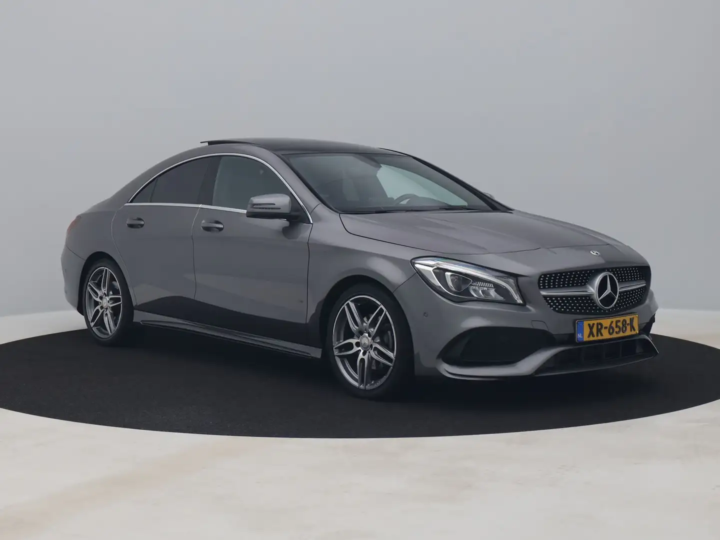 Mercedes-Benz CLA-klasse 180 Automaat AMG Business Solution | PA Gris - 2
