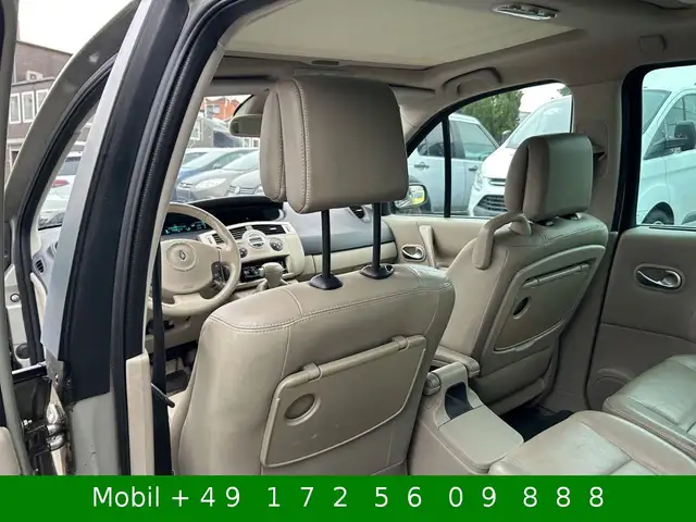 Renault Scenic view 14