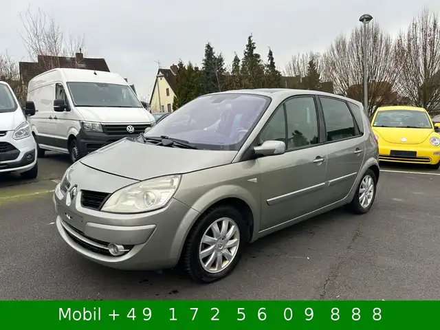 Renault Scenic view 2
