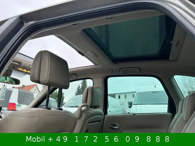 Renault Scenic view 17