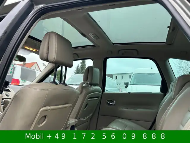 Renault Scenic view 24