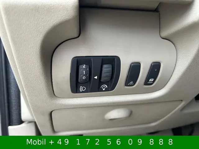Renault Scenic view 20