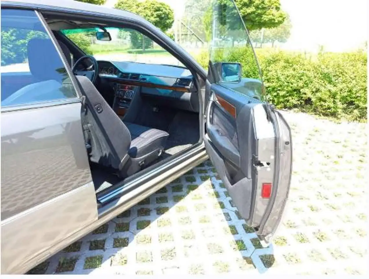 Mercedes-Benz 230 Sportwagen/Coupe, foto 4