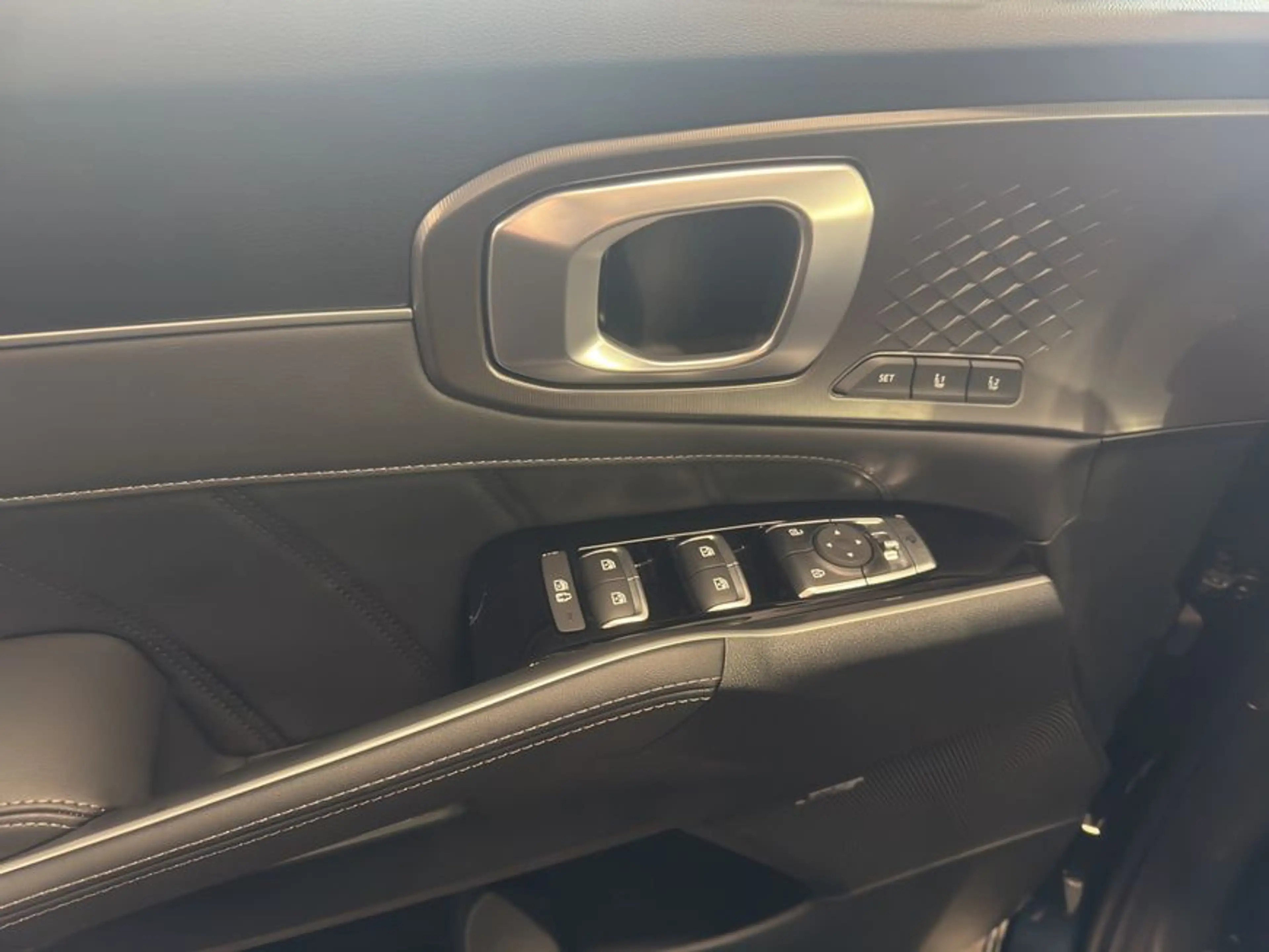 Kia Sorento 2.2 CRDi DCT8 AWD Platinum 142 kW, 5-türig — photo 14