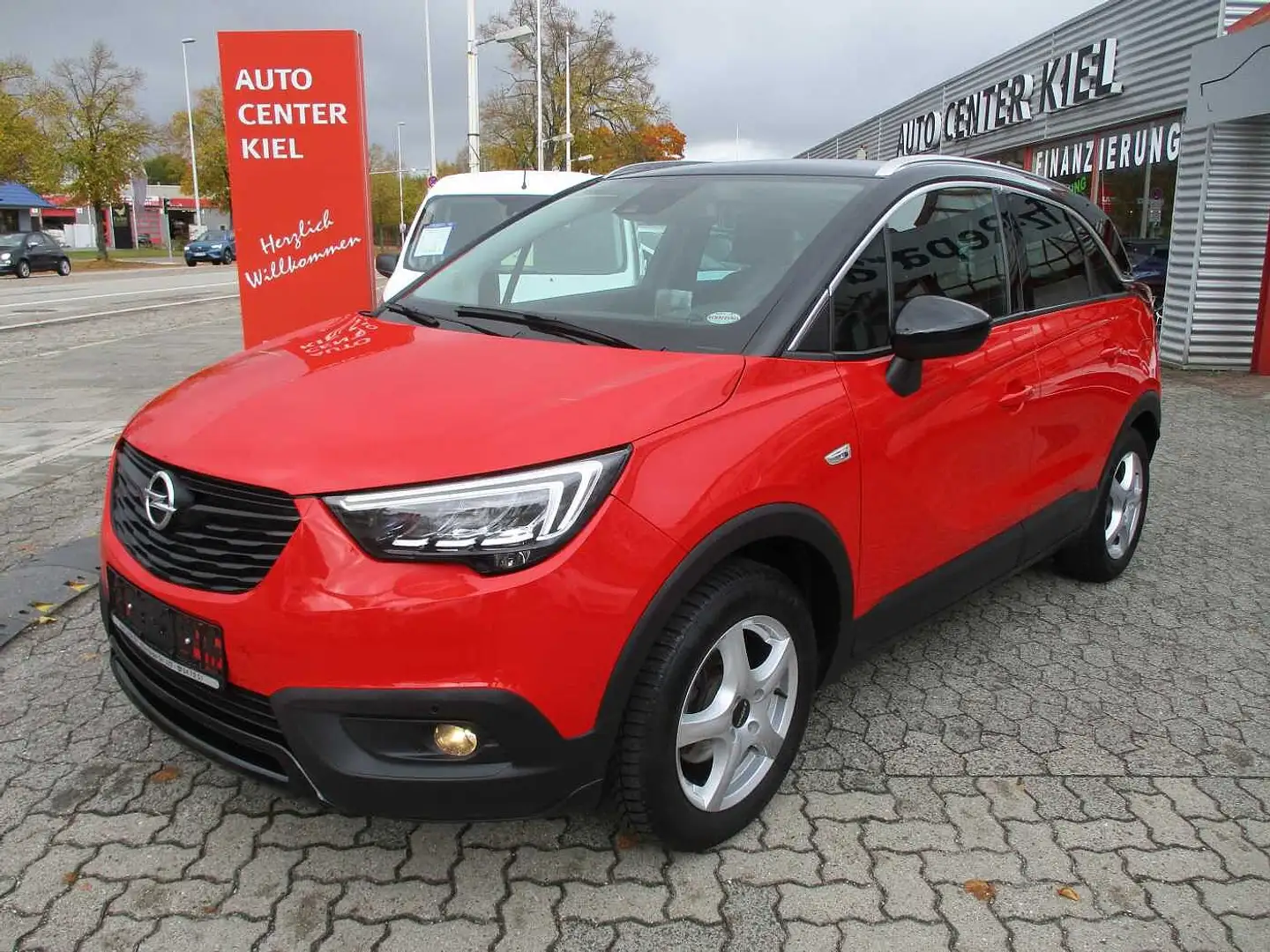 Opel Crossland X 1.2 Start/Stop Navigation, Teilleder, Klimaautomat Rouge - 1