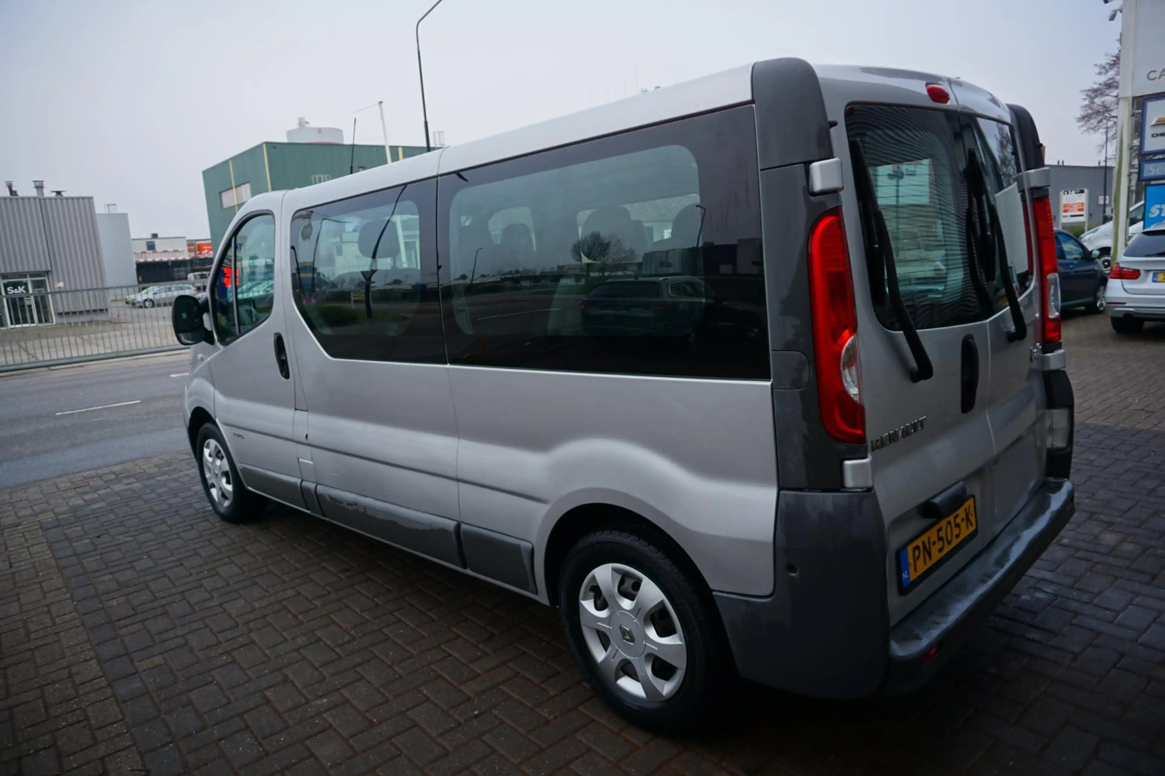 Renault Trafic Passenger 2.0 dCi T29 L2H 84KW 9ERSOON /MARGE / NA — photo 6