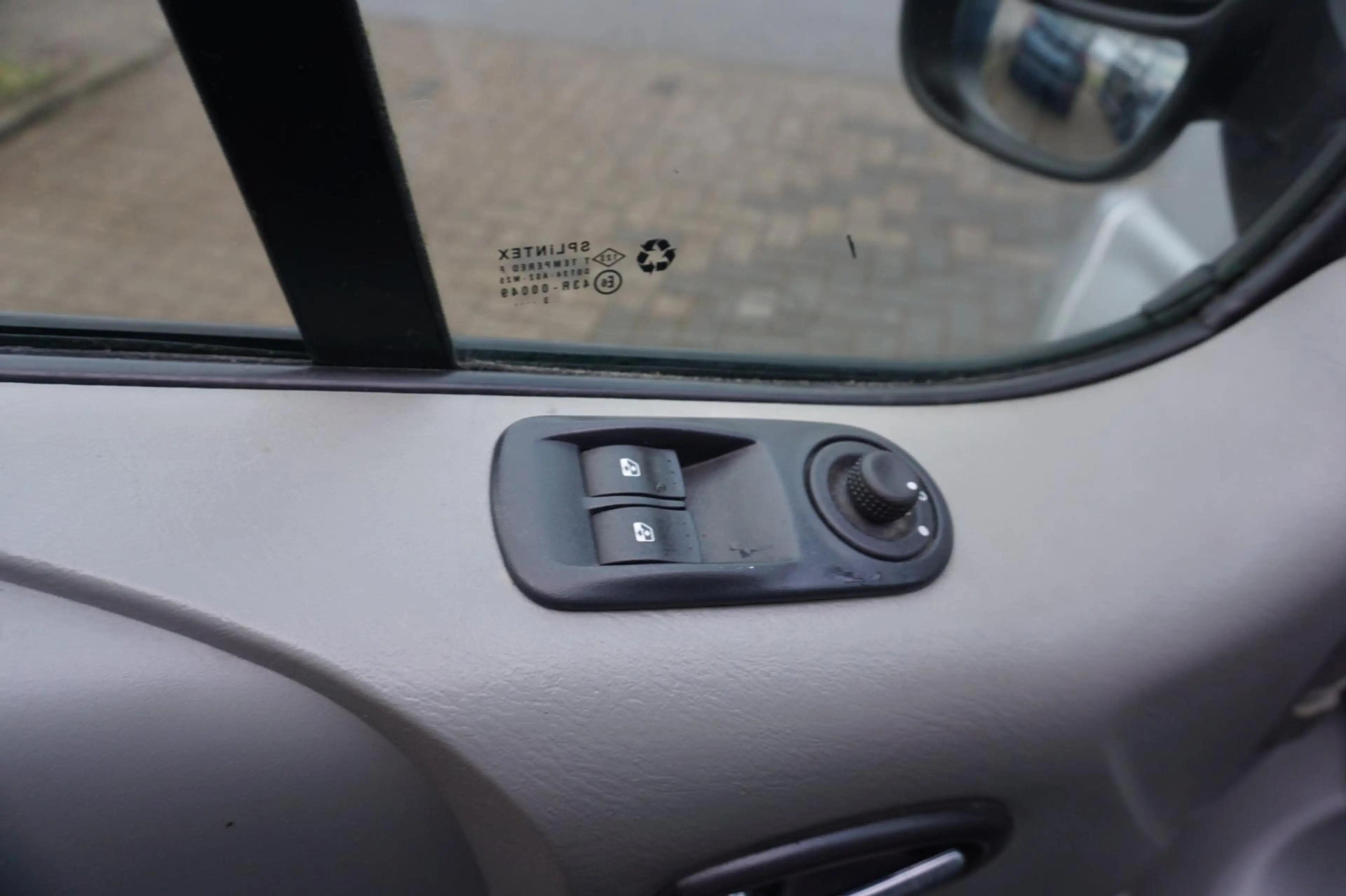Renault Trafic Passenger 2.0 dCi T29 L2H 84KW 9ERSOON /MARGE / NA — photo 12