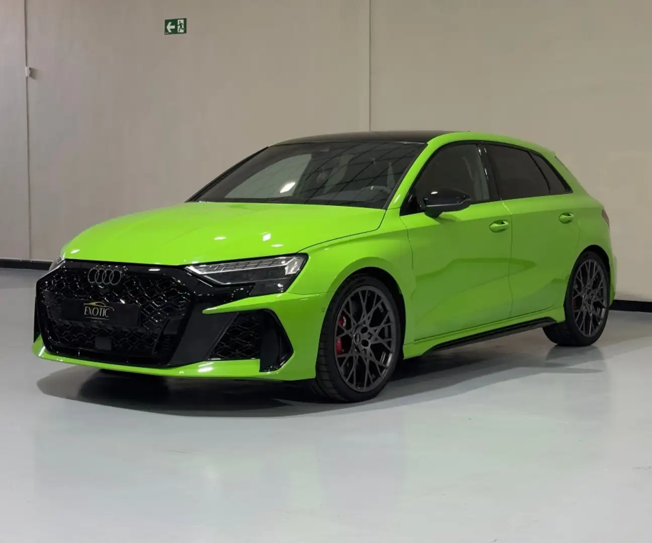 Audi RS3 Sportback quattro S tronic Verde - 2