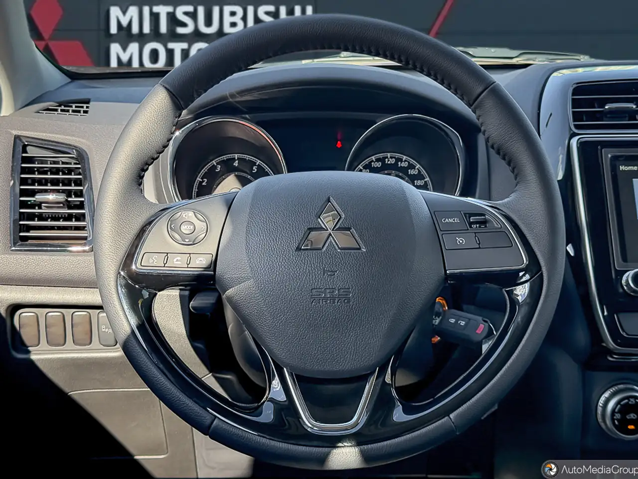 Mitsubishi RVR снимка Mitsubishi RVR