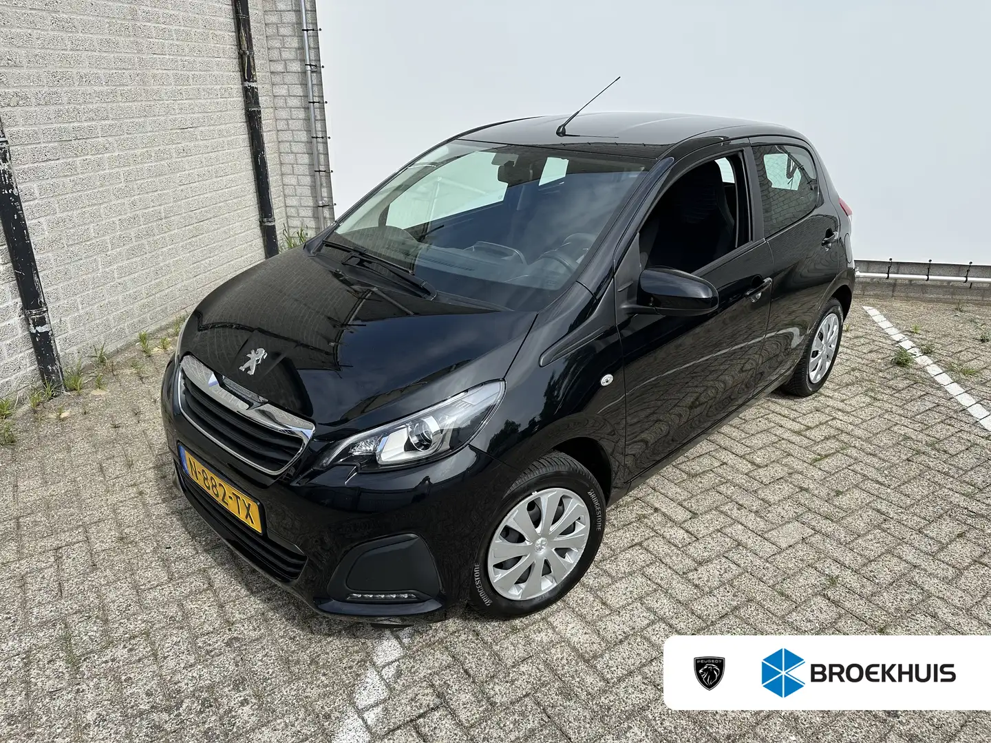 Peugeot 108 1.0 e-VTi Active | Achterbank in delen neerklapbaa Noir - 1
