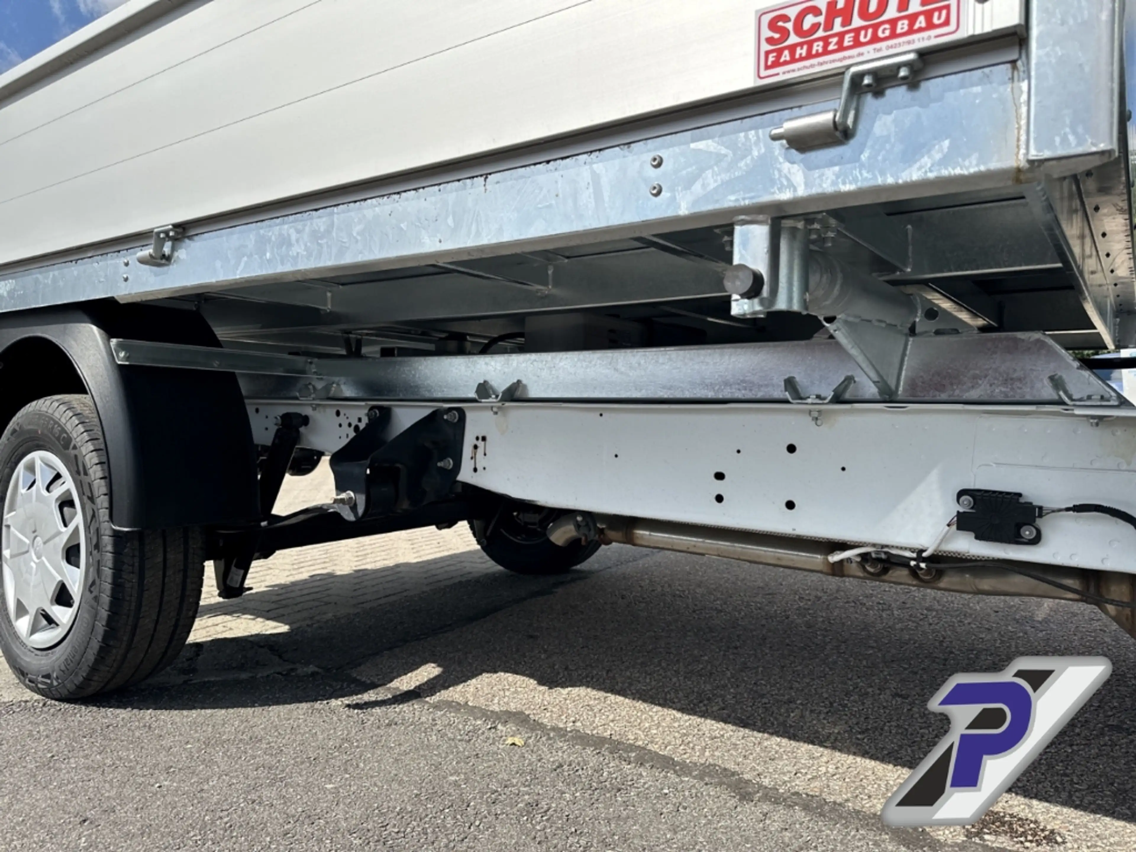 Ford Transit Pritsche 350 L2 Trend 3-SEITENKIPPER+AHK DAB Spurh — photo 14