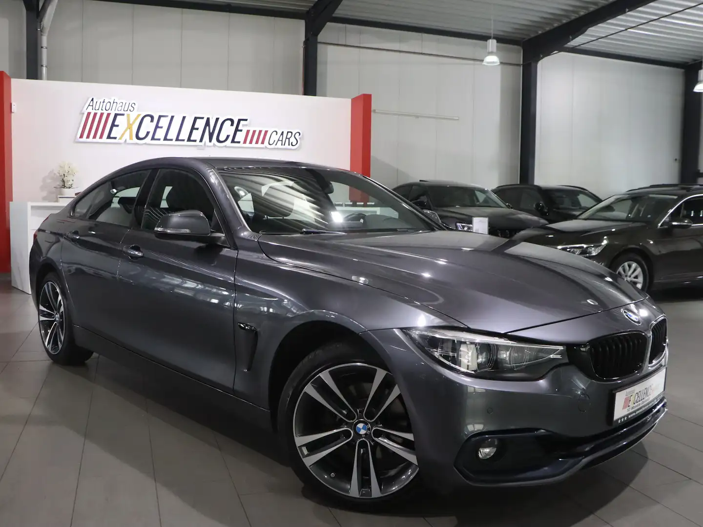 BMW 420 i xDrive BUSINESS SPORT-LINE LED Grau - 2